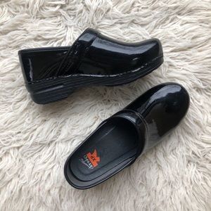 Dansko XP Black Patent Slip Resistant Clogs